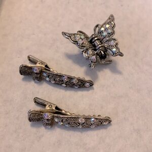 Butterfly hair clip set